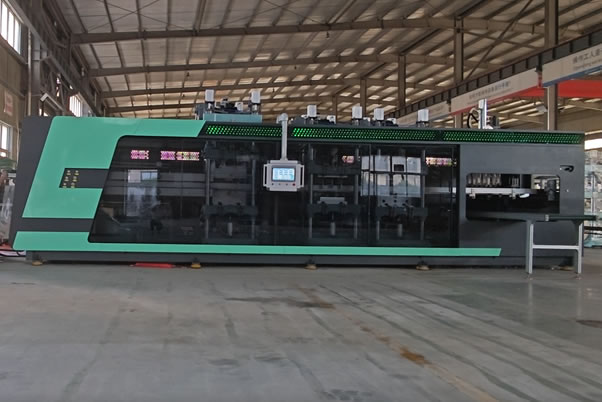 全自動吸塑機(jī)